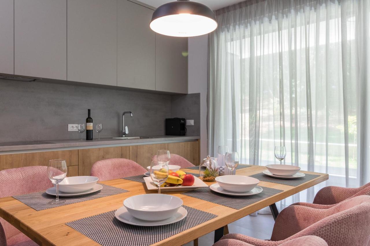 Luxury Apartments Magali 2 Rovinj Exterior foto